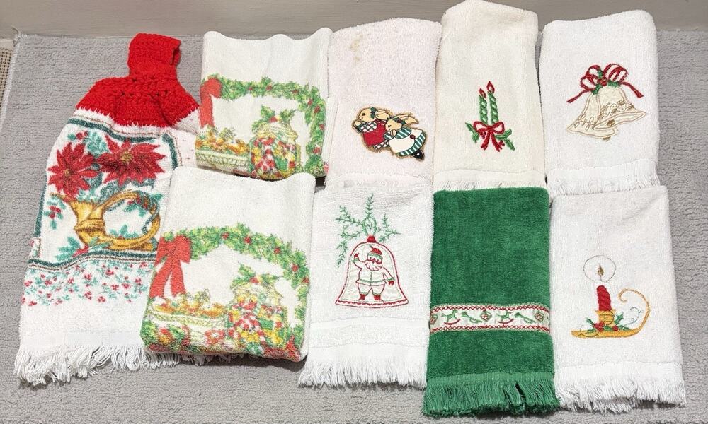 Cannon Christmas Towel Lot of 9 Hand Washcloth Oven Hang Vintage Cotton